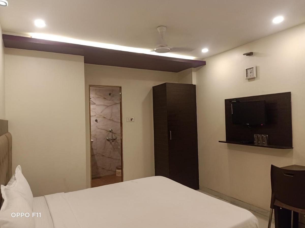 Hotel Bkc Palace Inn - Jio World Convention Center And Us Visa Center హోటల్ బి కే సి ప్యాలెస్ ఇన్ Мумбай Екстериор снимка