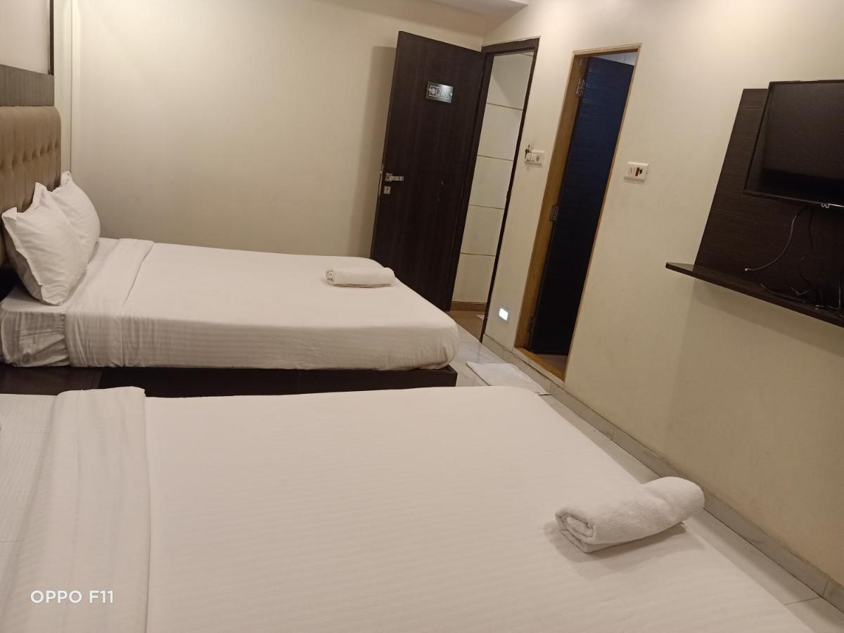 Hotel Bkc Palace Inn - Jio World Convention Center And Us Visa Center హోటల్ బి కే సి ప్యాలెస్ ఇన్ Мумбай Екстериор снимка