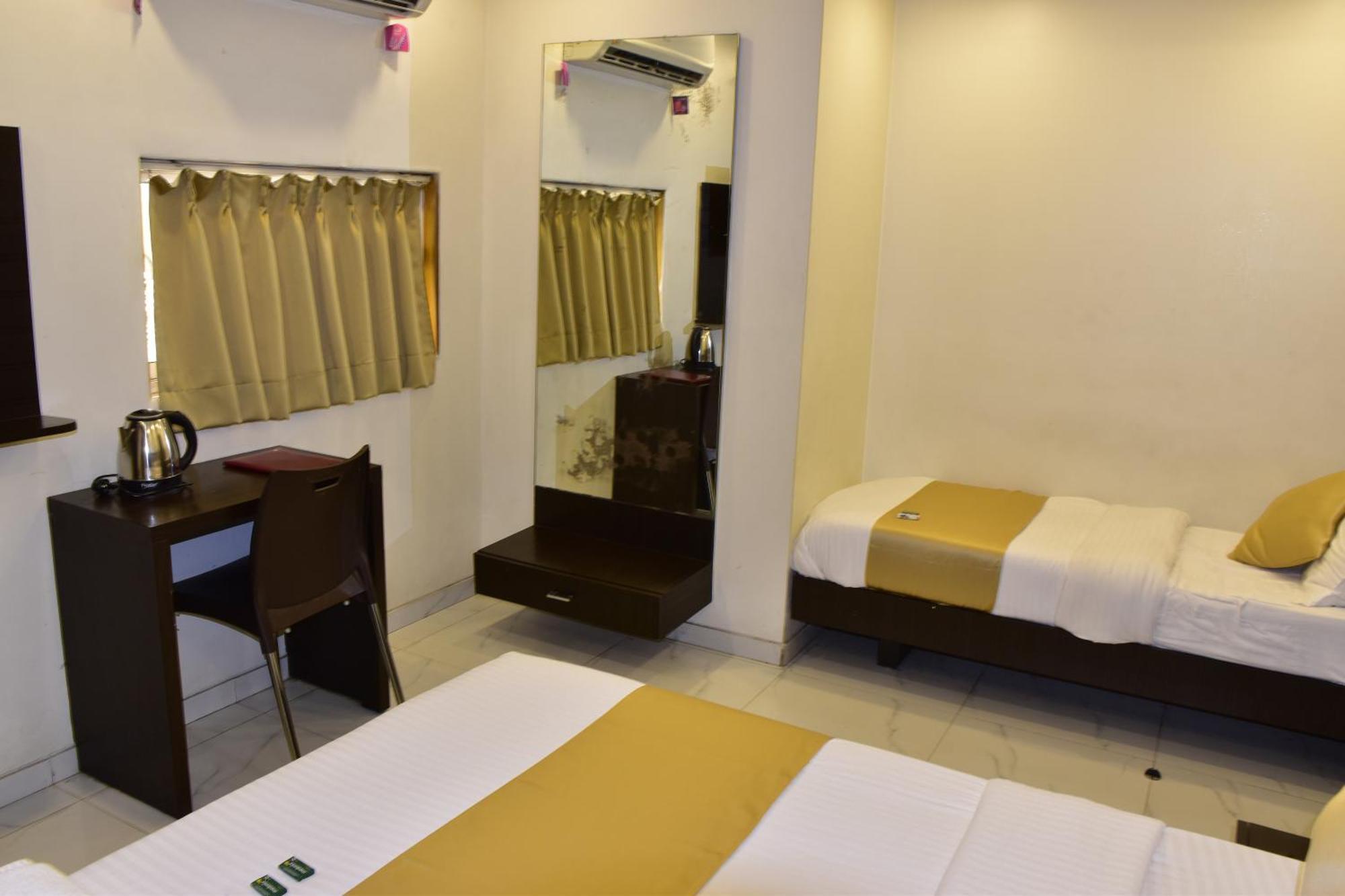 Hotel Bkc Palace Inn - Jio World Convention Center And Us Visa Center హోటల్ బి కే సి ప్యాలెస్ ఇన్ Мумбай Екстериор снимка